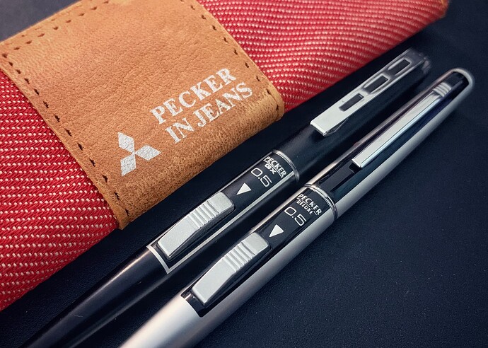Mitsubishi Pecker Series 06