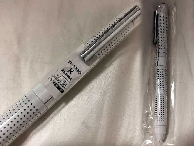 ZEBRA-SHARBO-X_SB14_white-dotted-label