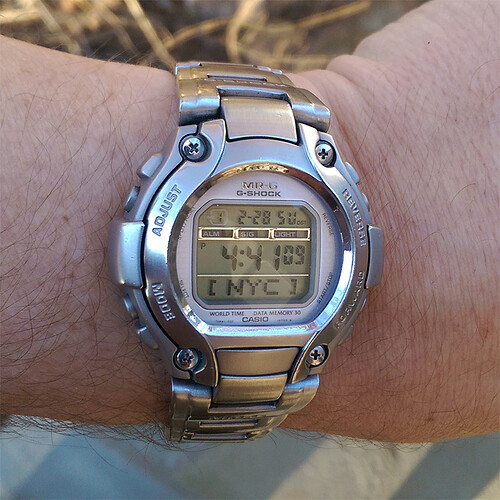 Casio_MRG-220_4