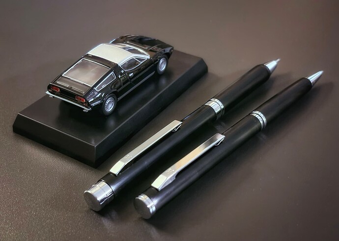 Maserati Bora x Kokuyo Mistral PS-1 Black 02