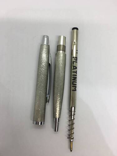 i-img900x1200-17350203335357o9gilt304613