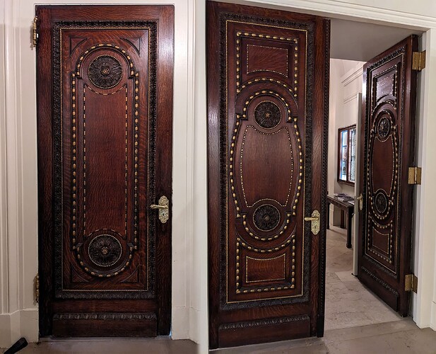 NYC-Lotos-Club_doors