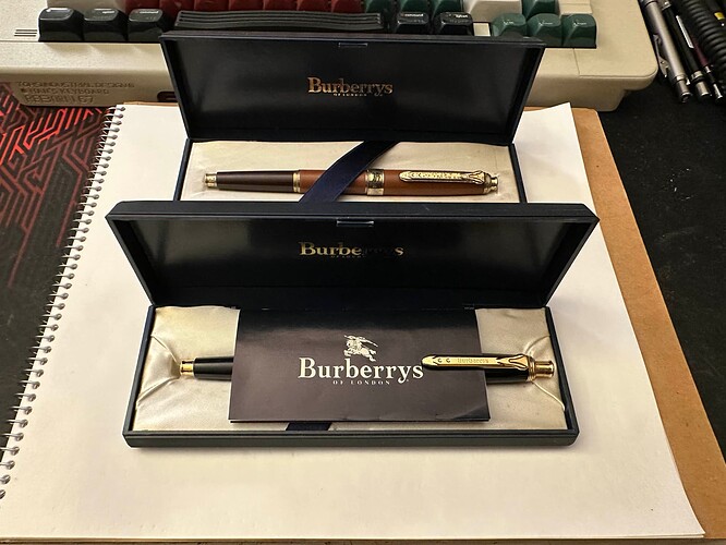 pentel_burberrys_2