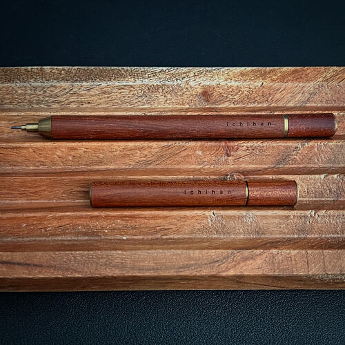 D00D90C3-5E10-4E9F-879D-9F65AABFFAC7