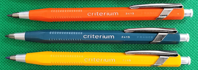 2413 Criterium 3 x Colours