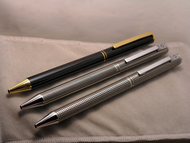 PILOT_Hi-Tecpoint_01