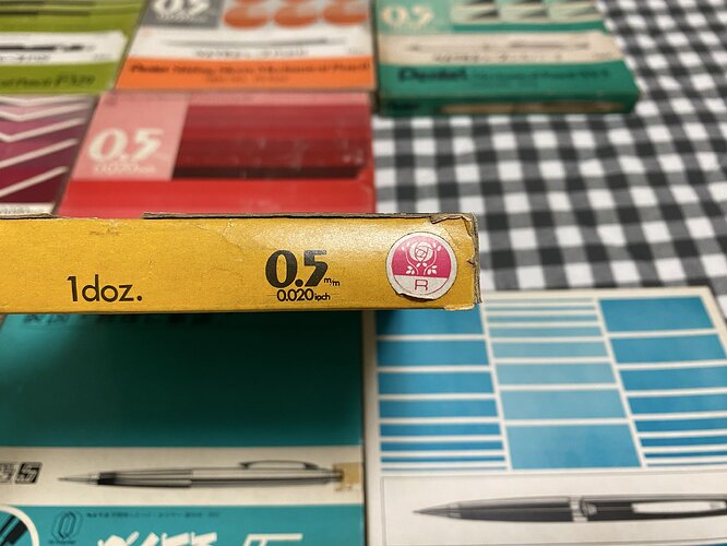 Pentel PS705 (04) 02
