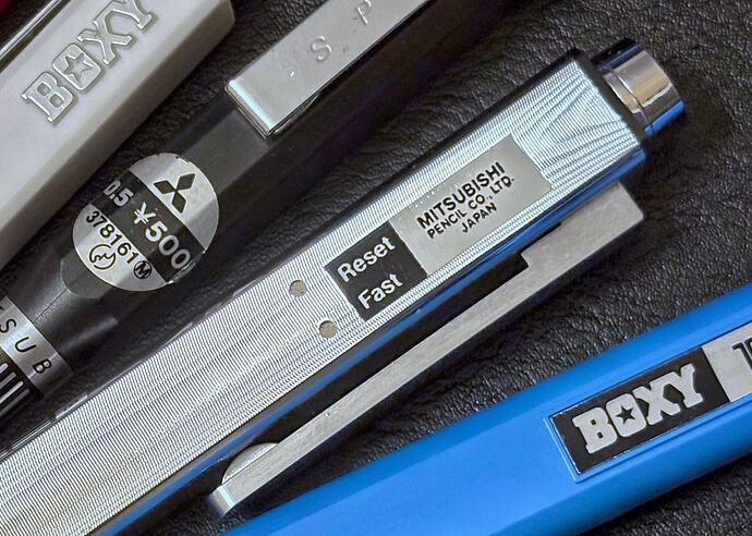 BOXY Pen Timer & The STICK 04