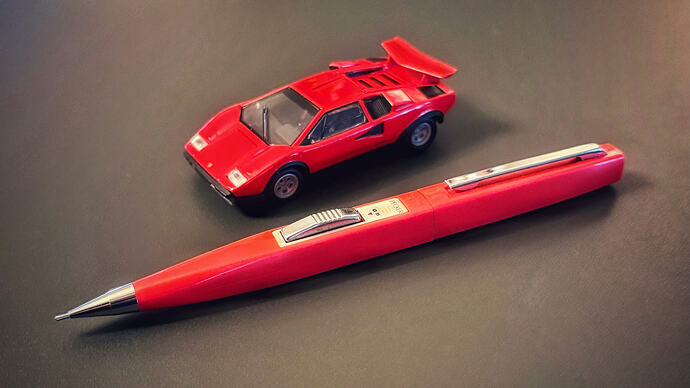 Lamborghini Countach LP500S x Mitsubishi Pecker 500 02